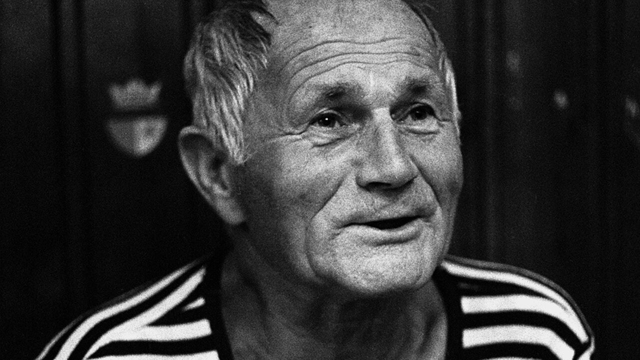 Avventure liriche di un uomo basso: “Ho servito il re d’Inghilterra” di B. Hrabal